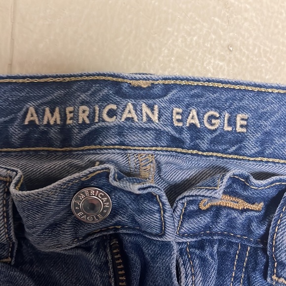 AE mom redesign jeans and boyfriend jeans bundle - Picture 2 of 9